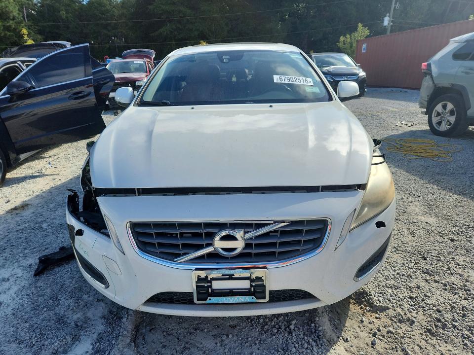 صورة رقم 5 من المزاد - 2013 VOLVO S60 مع VIN YV1612FS1D2208100