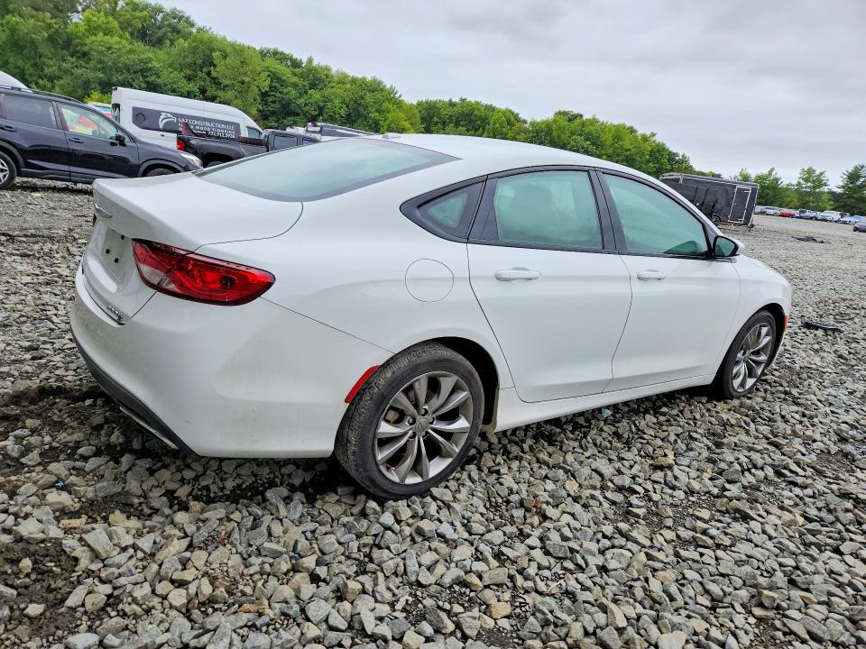 Photo 3 from auction – 2015 CHRYSLER 200 with VIN 1C3CCCBB3FN648128