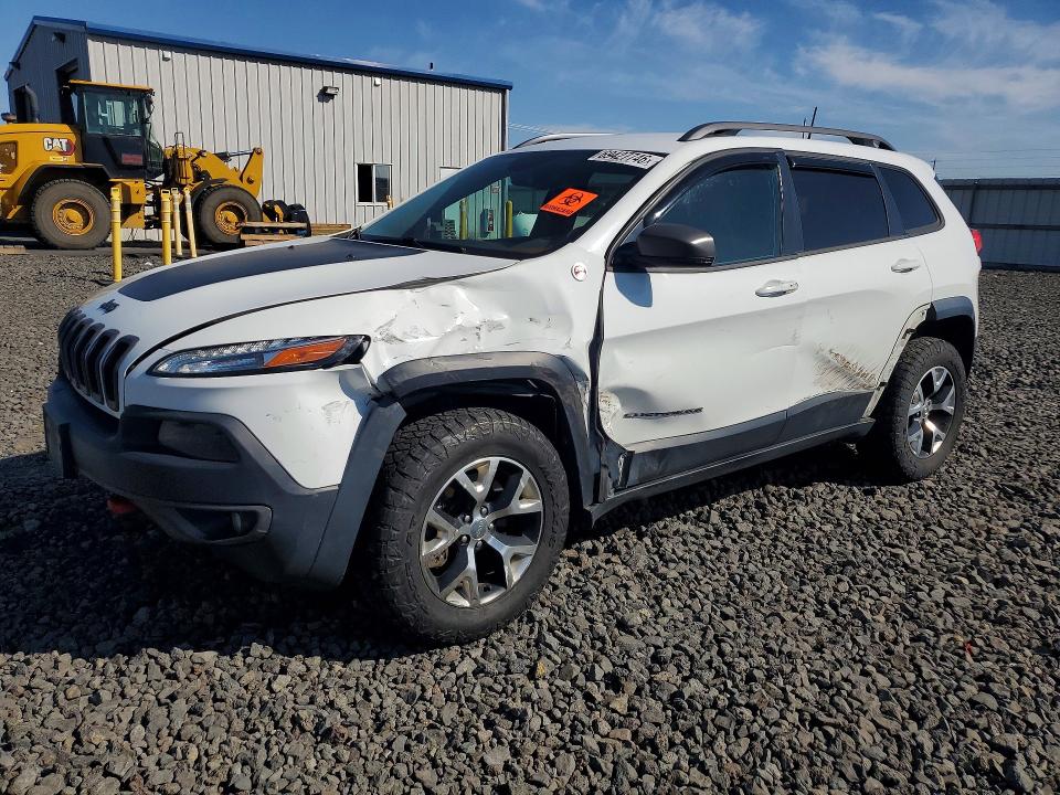 JEEP CHEROKEE 2016 with VIN 1C4PJMBS0GW261945 - Photo from auction