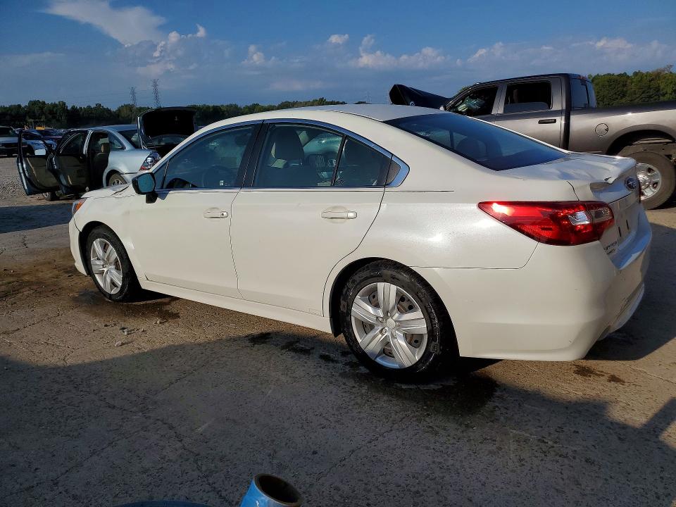 Zdjęcie 2 z aukcji – 2017 SUBARU LEGACY z VIN 4S3BNAA68H3004214