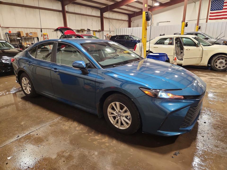 صورة رقم 4 من المزاد - 2026 TOYOTA CAMRY مع VIN 4T1DAACK0TU900407