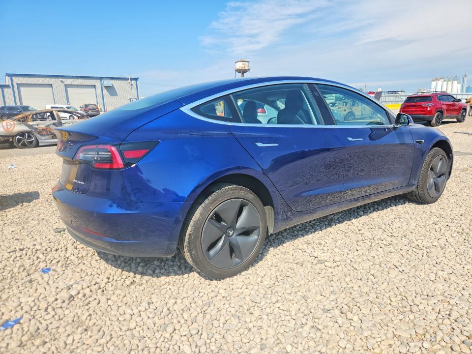 Photo 3 from auction – 2018 TESLA MODEL 3 with VIN 5YJ3E1EB9JF092128