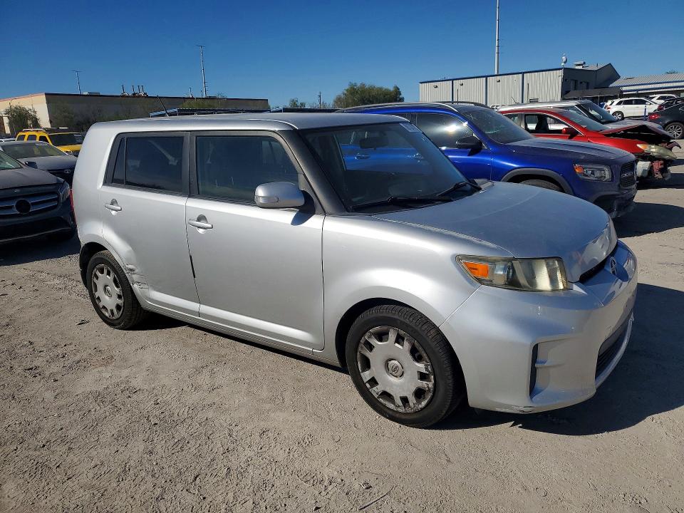 Foto 4 de la subasta – 2012 SCION XB con VIN JTLZE4FE1CJ025267