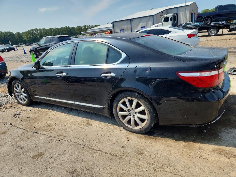 Фото 2 с аукциона – 2008 LEXUS LS с VIN JTHBL46F285055498