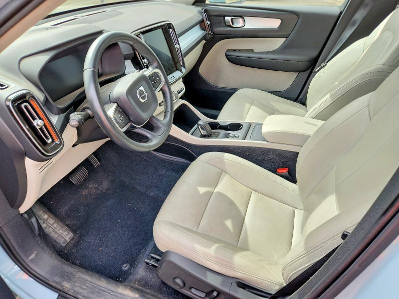 Photo 7 from auction – 2019 VOLVO XC40 with VIN YV4162UK0K2104423