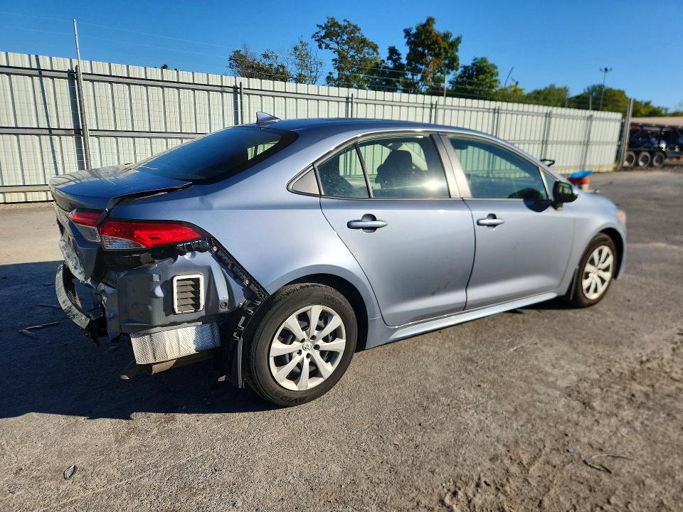 Photo 3 from auction – 2022 TOYOTA COROLLA with VIN JTDEPMAE4NJ202618