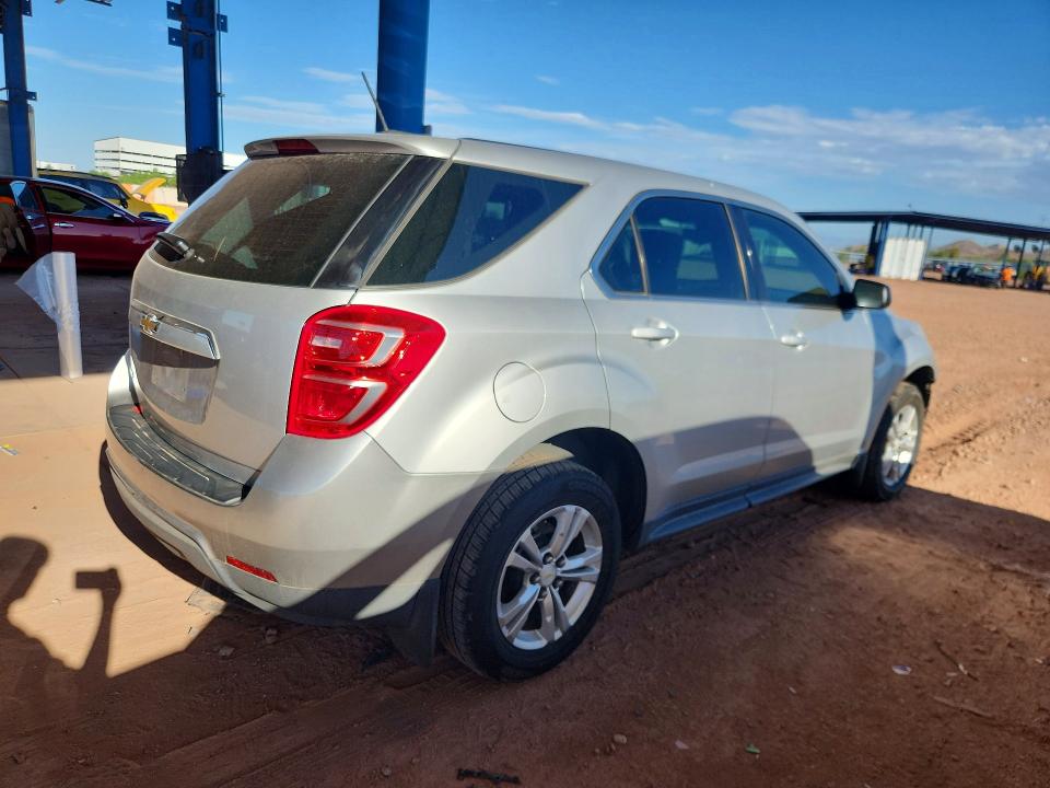 Photo 3 from auction – 2017 CHEVROLET EQUINOX with VIN 2GNALBEK9H1554498
