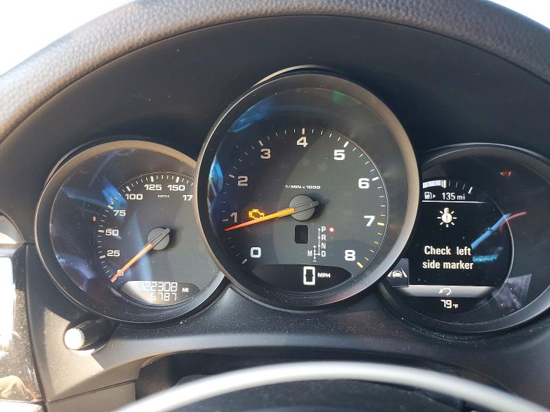 Photo 9 from auction – 2017 PORSCHE MACAN with VIN WP1AA2A58HLB09354