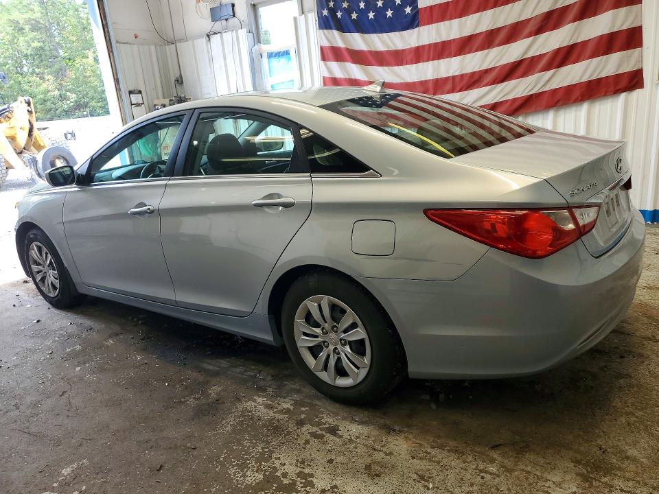 Photo 2 from auction – 2013 HYUNDAI SONATA with VIN 5NPEB4AC4DH512840