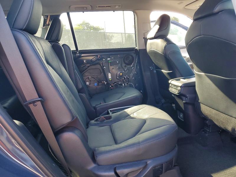 Снимка 11 от търг – 2026 TOYOTA GRAND HIGHLANDER HYBRID с VIN 5TDACAB53TS079935
