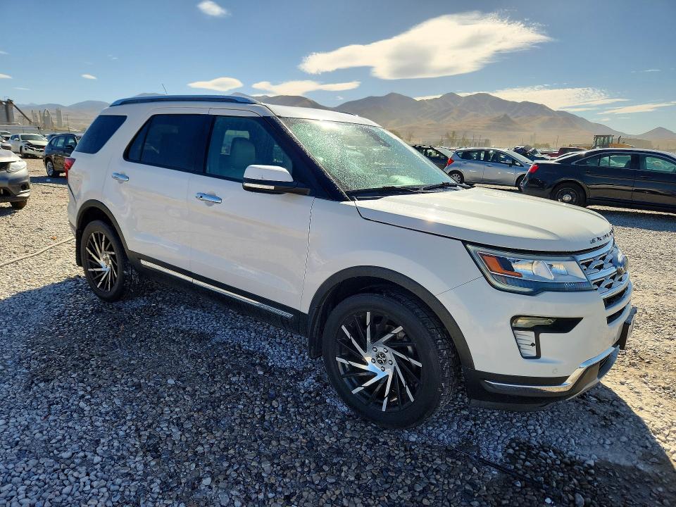 Photo 4 from auction – 2019 FORD EXPLORER with VIN 1FM5K8F8XKGA72762