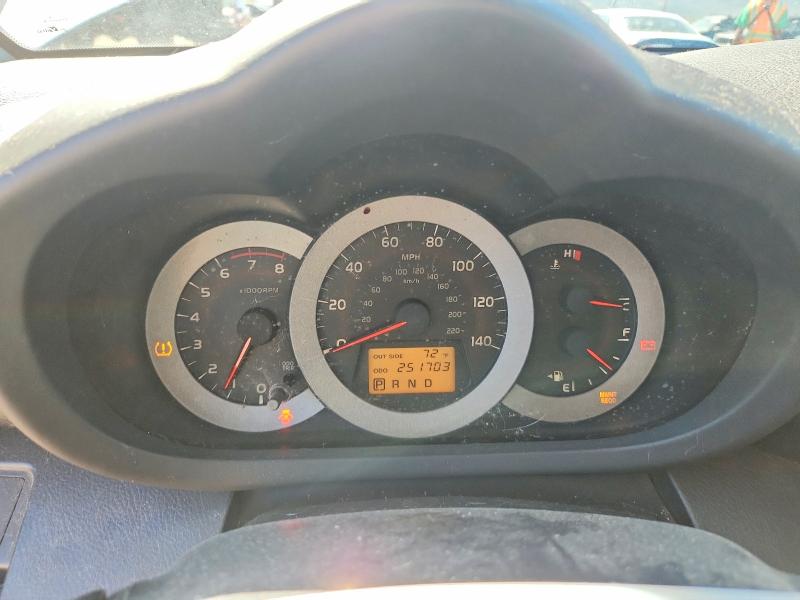 Photo 9 from auction – 2006 TOYOTA RAV4 with VIN JTMBD32V165017392