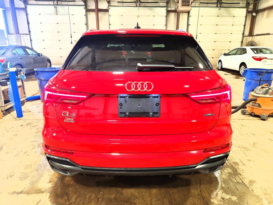 Фото 6 с аукциона – 2022 AUDI Q3 с VIN WA1DECF32N1120058