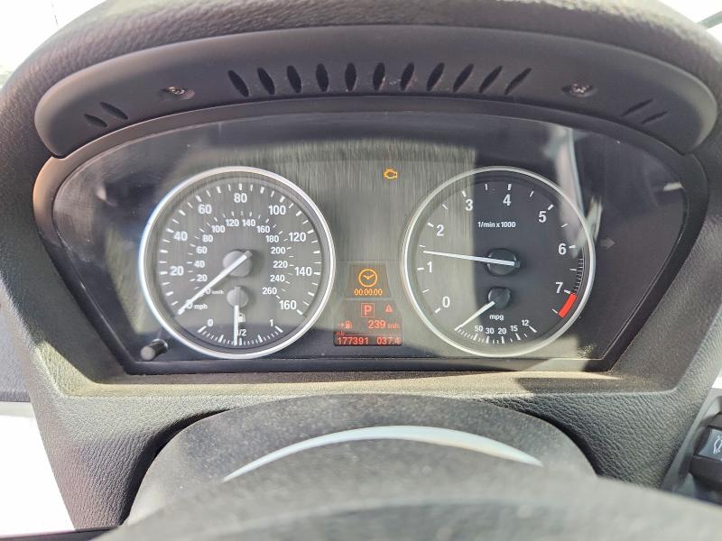 Photo 9 from auction – 2012 BMW X5 with VIN 5UXZV8C52CL425302