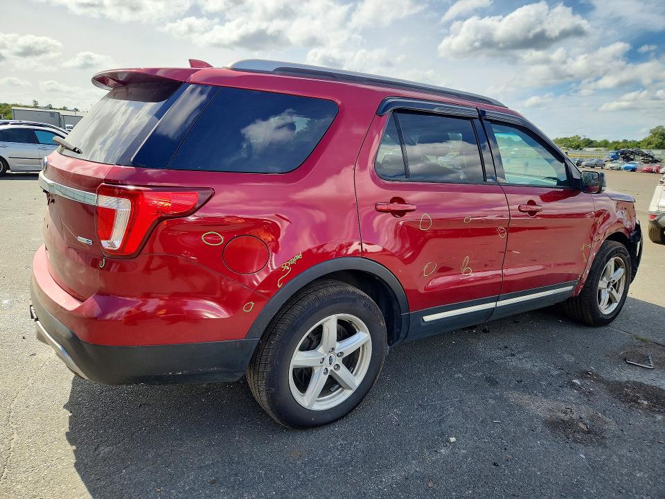 Снимка 3 от търг – 2017 FORD EXPLORER с VIN 1FM5K8DH0HGB71067