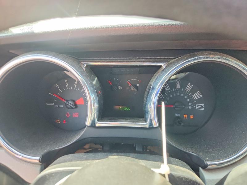 Photo 9 from auction – 2005 FORD MUSTANG with VIN 1ZVFT84N755192563
