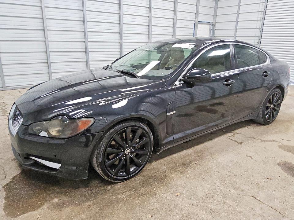 2010 JAGUAR XF