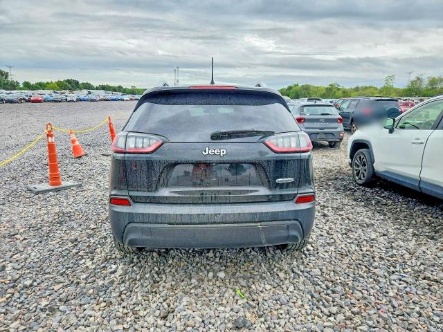 Foto 6 de la subasta – 2019 JEEP CHEROKEE con VIN 1C4PJLCB2KD148091