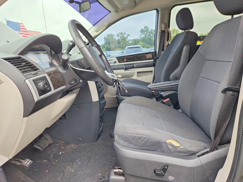 Фото 7 с аукциона – 2010 DODGE GRAND CARAVAN с VIN 2D4RN5D14AR231485