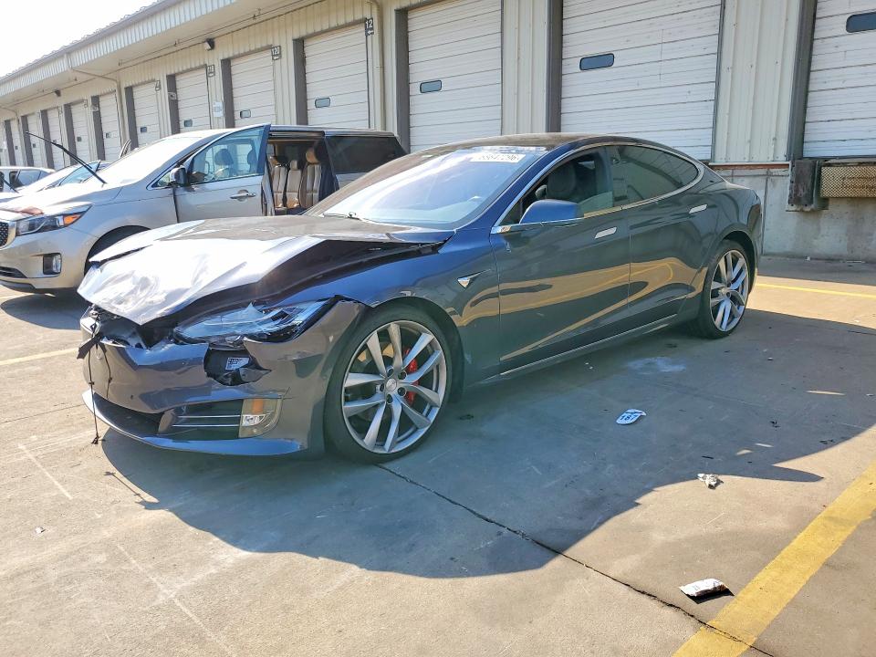 TESLA MODEL S 2019 с VIN 5YJSA1E44KF301110 - Фото с аукциона