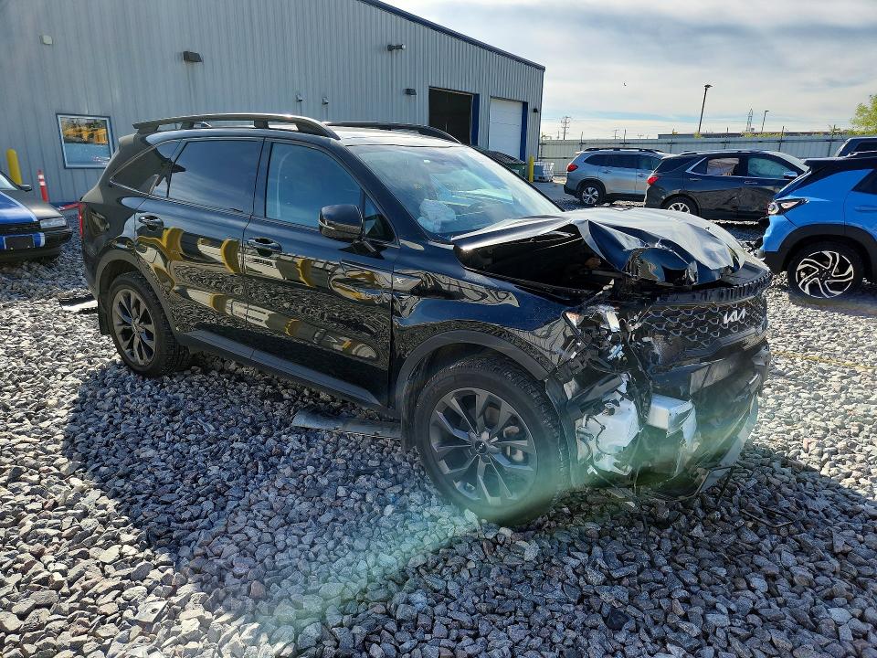 Zdjęcie 4 z aukcji – 2023 KIA SORENTO z VIN 5XYRHDLF4PG245184