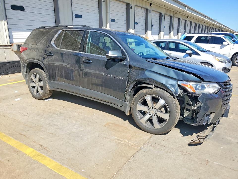 Снимка 4 от търг – 2020 CHEVROLET TRAVERSE с VIN 1GNEVHKW9LJ175747