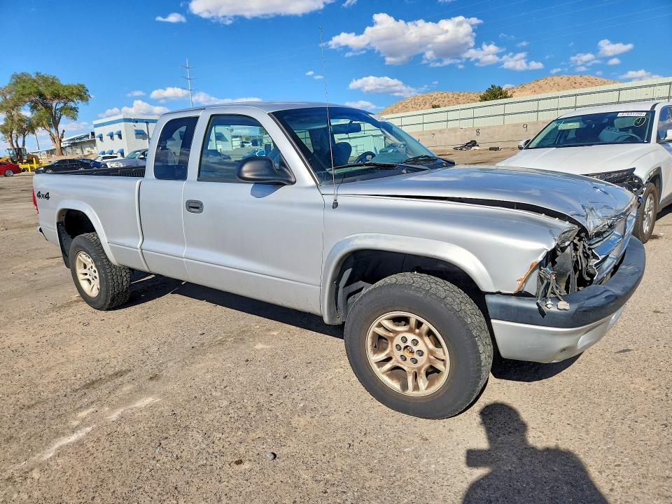 Photo 4 from auction – 2004 DODGE DAKOTA with VIN 1D7HG32N34S749688