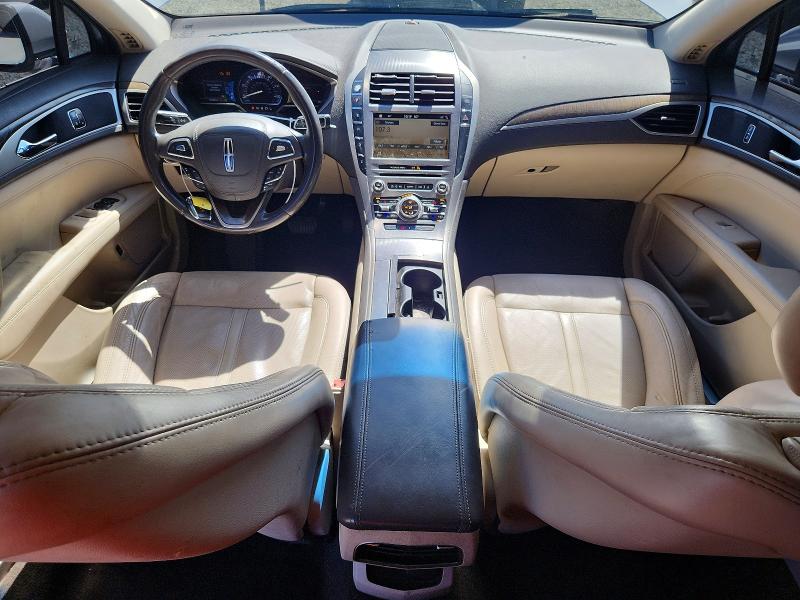 Photo 8 from auction – 2017 LINCOLN MKZ with VIN 3LN6L5MU3HR630470