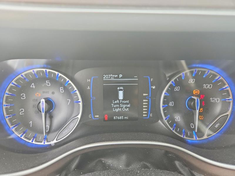 Zdjęcie 9 z aukcji – 2018 CHRYSLER PACIFICA z VIN 2C4RC1BG7JR227305