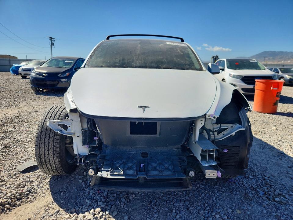 Photo 5 from auction – 2021 TESLA MODEL Y with VIN 5YJYGAEE6MF188751