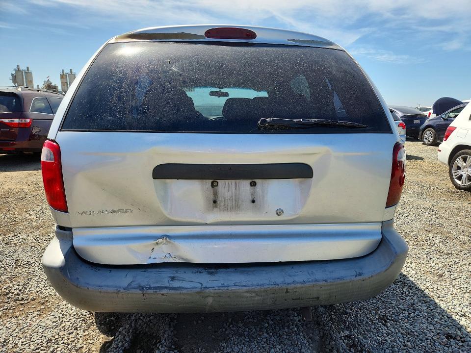 Photo 6 from auction – 2001 CHRYSLER VOYAGER with VIN 1C4GJ25B81B147237