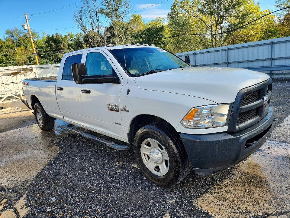 Photo 4 from auction – 2017 RAM 2500 with VIN 3C6UR4HL1HG662567