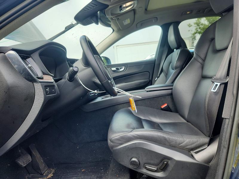 Снимка 7 от търг – 2022 VOLVO XC60 с VIN YV4L12RK1N1080059