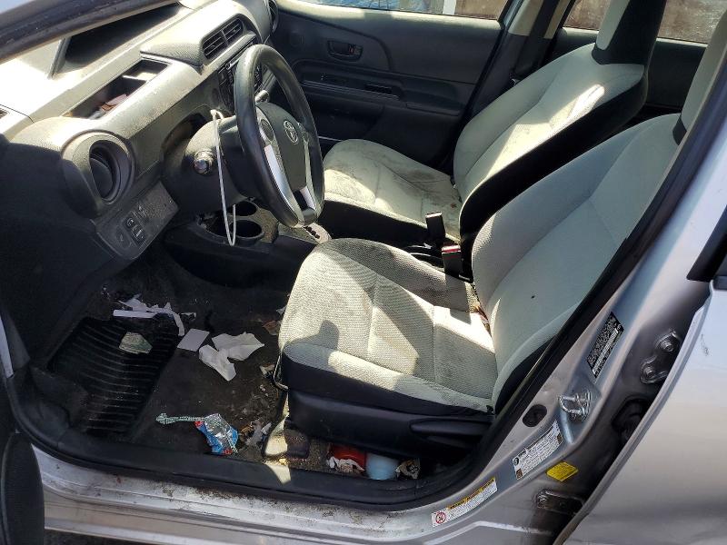 Photo 7 from auction – 2015 TOYOTA PRIUS C with VIN JTDKDTB38F1099692