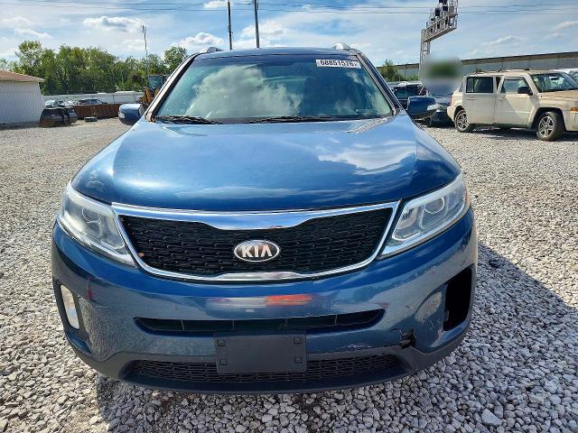 Photo 5 from auction – 2014 KIA SORENTO with VIN 5XYKT3A61EG442811