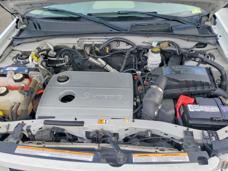 Photo 12 from auction – 2011 FORD ESCAPE with VIN 1FMCU5K33BKC32570