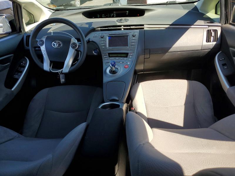 Снимка 8 от търг – 2015 TOYOTA PRIUS с VIN JTDKN3DU6F0419567
