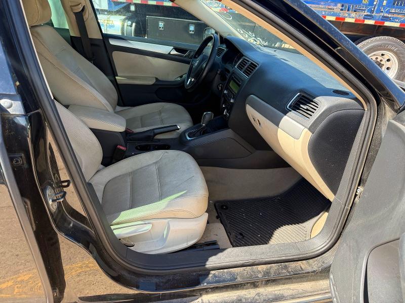 Photo 5 from auction – 2012 VOLKSWAGEN JETTA with VIN 3VWLL7AJ1CM412382