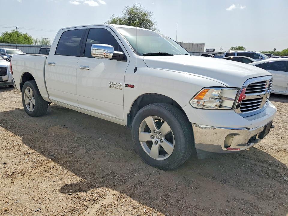 Фото 4 с аукциона – 2016 RAM 1500 с VIN 1C6RR7LM7GS303979