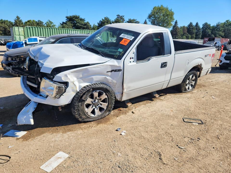 FORD F150 2013 с VIN 1FTMF1EF7DFA13009 - Снимка от търг