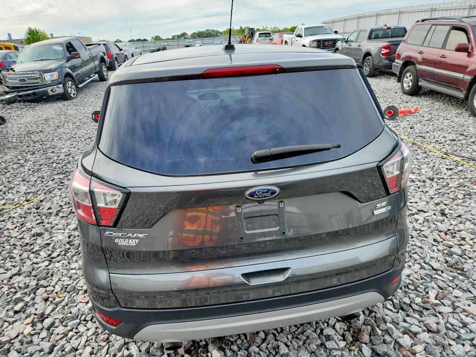 Снимка 6 от търг – 2017 FORD ESCAPE с VIN 1FMCU9G97HUD44208