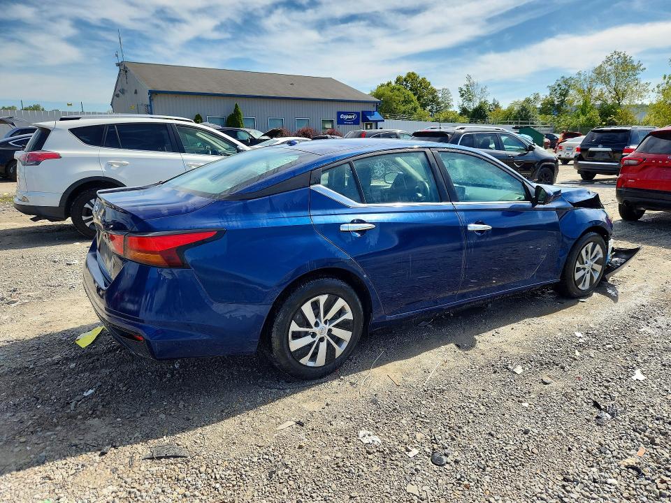 Photo 3 from auction – 2020 NISSAN ALTIMA with VIN 1N4BL4BV3LC128256