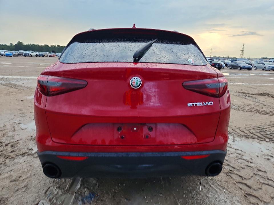Снимка 6 от търг – 2022 ALFA ROMEO STELVIO с VIN ZASPAJAN5N7D39192