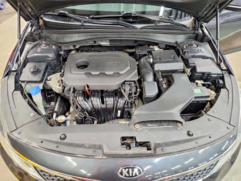 Photo 11 from auction – 2017 KIA OPTIMA with VIN 5XXGU4L3XHG144942