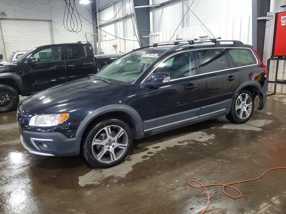 2015 VOLVO XC70 - Търг №68773616