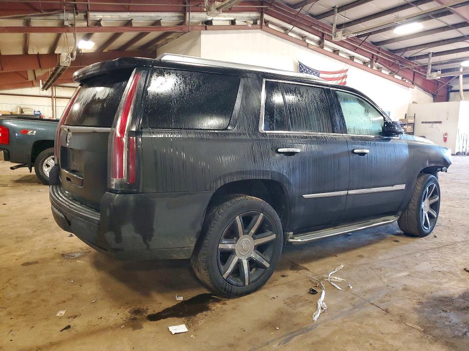 Foto 3 de la subasta – 2015 CADILLAC ESCALADE con VIN 1GYS4CKJXFR244032