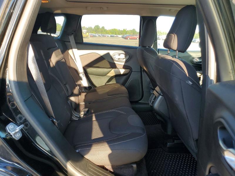 Снимка 11 от търг – 2017 JEEP CHEROKEE с VIN 1C4PJMCB4HW590972