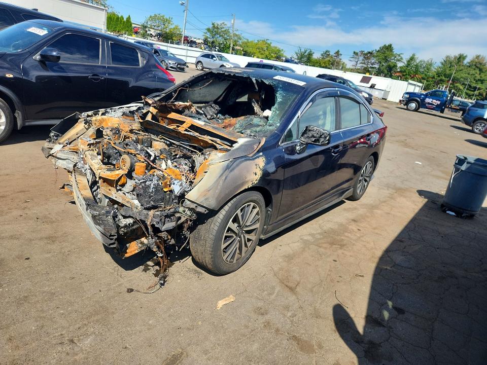 SUBARU LEGACY 2018 with VIN 4S3BNAB64J3042995 - Photo from auction