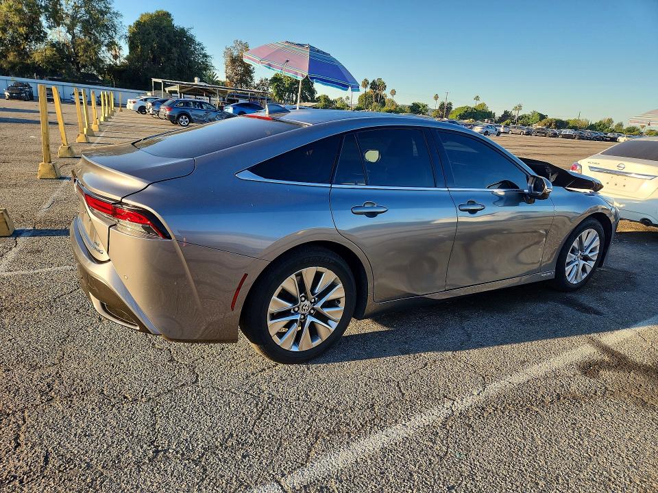 Photo 3 from auction – 2023 TOYOTA MIRAI with VIN JTDAAAAA6PA009482