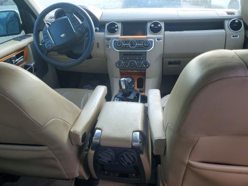 Photo 8 from auction – 2011 LAND ROVER LR4 with VIN SALAK2D40BA561814